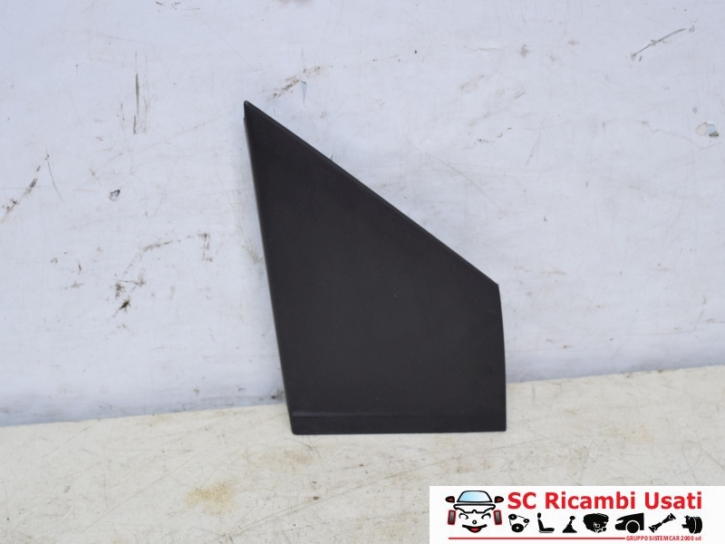 Modanatura Porta Anteriore Destra Suzuki Baleno 8395068P00 - 31460 Modanatura Porta Anteriore Destra Suzuki Baleno 8395068P00 - 31460