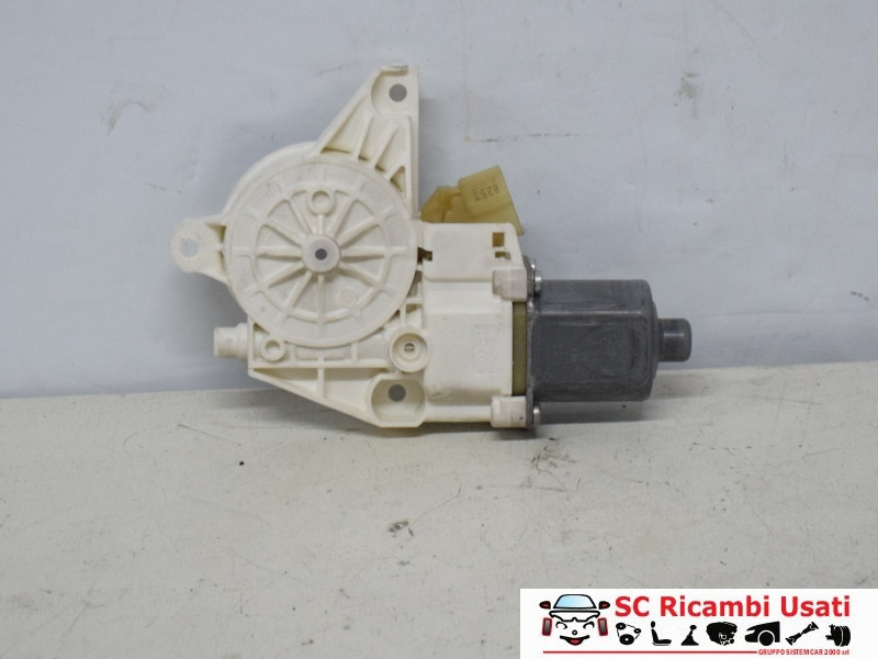 MECCANISMO ALZAVETRO POST. SX MERCEDES Classe C Berlina W203 2° Serie A2048200642 (04>07)