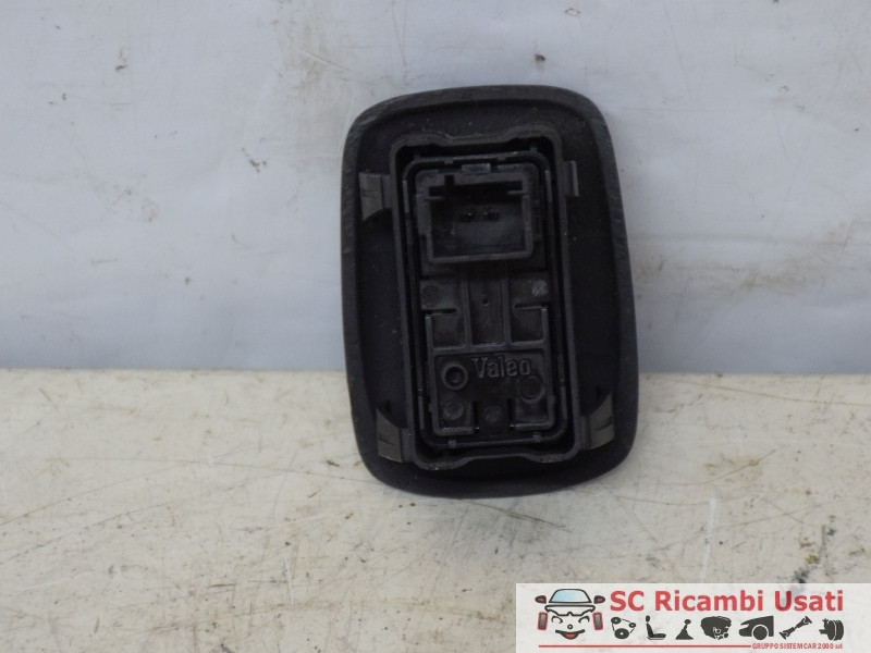 PULSANTE ALZAVETRO POSTERIORE DESTRO CITROEN C3 2° Serie 96548609 (05>10)
