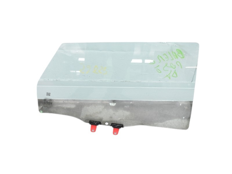 VETRO SCENDENTE POSTERIORE DESTRO SUZUKI Baleno Serie 84503M68P00000 (16>)
