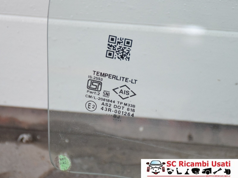 VETRO SCENDENTE POSTERIORE DESTRO SUZUKI Baleno Serie 84503M68P00000 (16>)