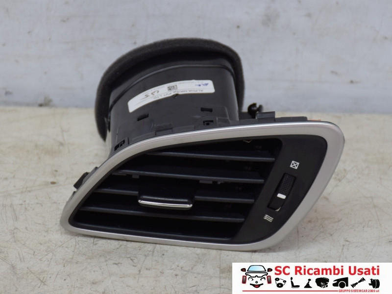 BOCCHETTA ARIA CRUSCOTTO DX SUZUKI Baleno Serie 73630M68P00 (16>)