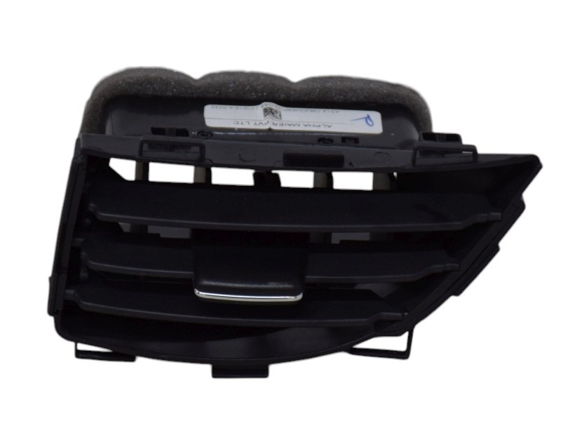 BOCCHETTA ARIA CENTRALE SUZUKI Baleno Serie 73620M68P00 (16>)