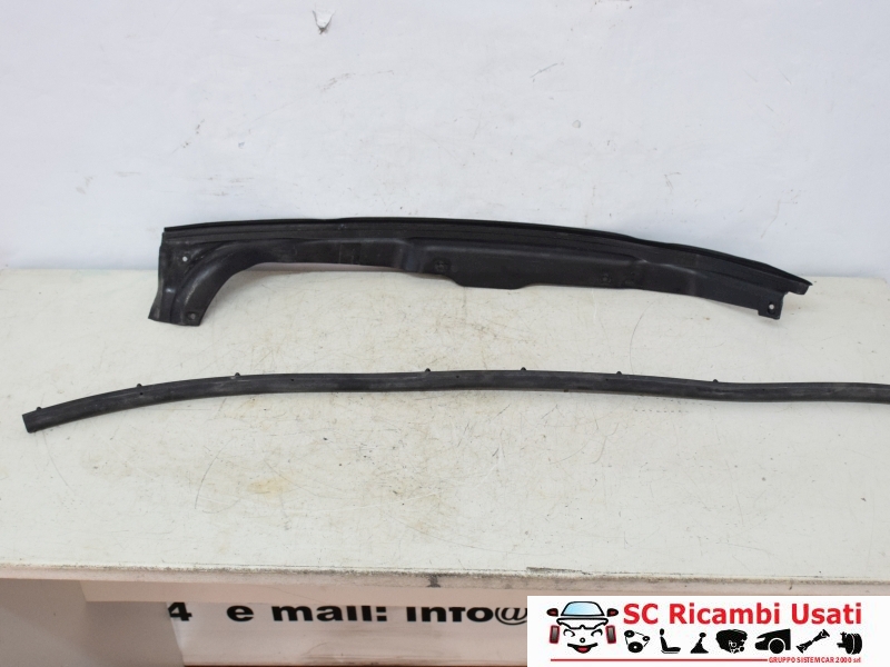 Guarnizione Porta Anteriore Destra Fiat Tipo 52060179 - 27469