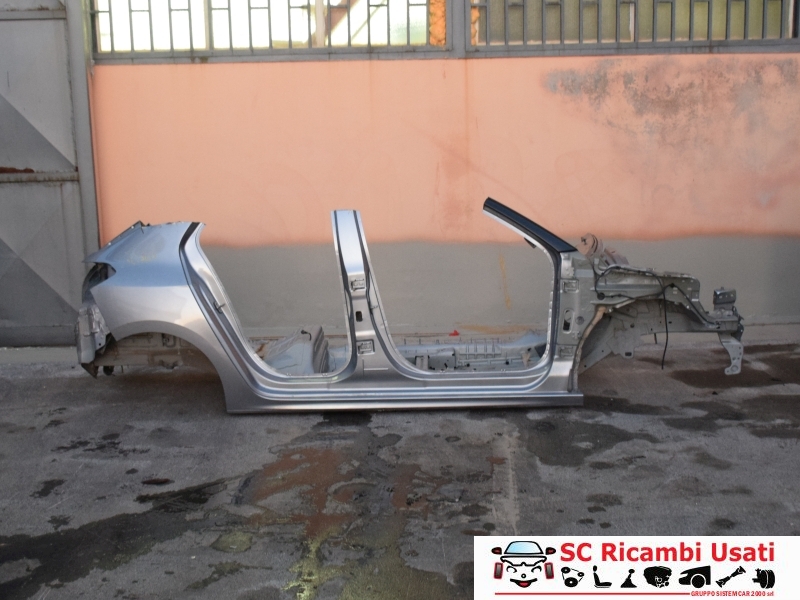 Fianco Fiancata Destra Opel Corsa F  - 30808