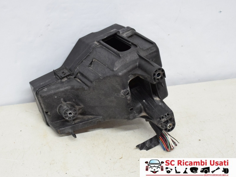 8267442010 8267442010 BOX CONTENITORE PORTA FUSIBILI TOYOTA Rav4 4° Serie diesel