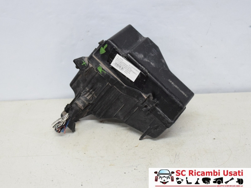 8267442010 8267442010 BOX CONTENITORE PORTA FUSIBILI TOYOTA Rav4 4° Serie diesel