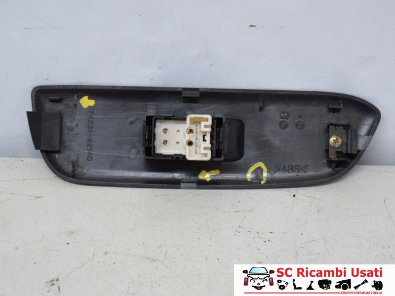 7423142140 7423142140 PULSANTE ALZAVETRO ANTERIORE DX TOYOTA Rav4 4° Serie diesel