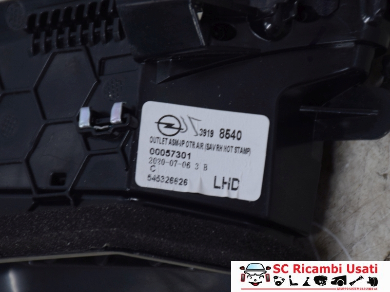 Diffusore Aria Destro Opel Corsa F 39198540 - 31125 Diffusore Aria Destro Opel Corsa F 39198540 - 31125