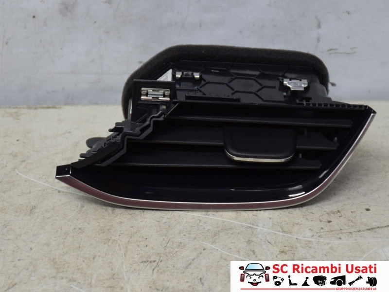 BOCCHETTA ARIA CRUSCOTTO DX OPEL Corsa F Serie 39198540 (19>)