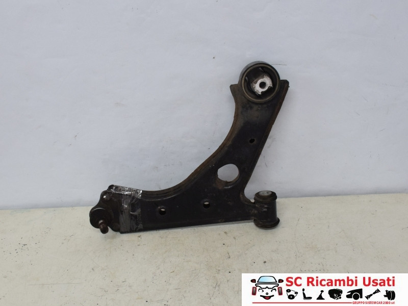 BRACCIO OSCILLANTE ANTERIORE DESTRO FIAT Punto EVO 51783056 (09>12)