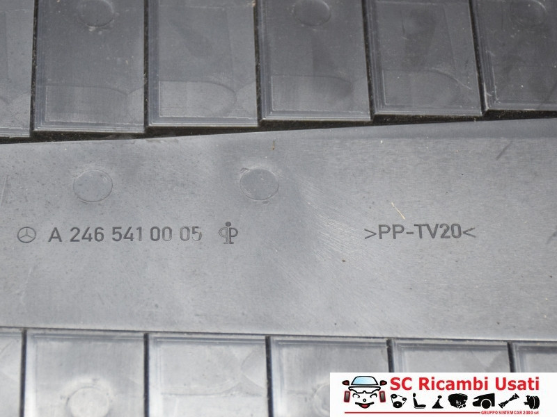 A2466200018 A2466200018 ALLOGGIO BATTERIA MERCEDES Classe A Serie (W176) diesel