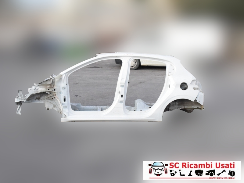 Fianco Fiancata Sinistra Peugeot 208 - 28689 Fianco Fiancata Sinistra Peugeot 208 - 28689