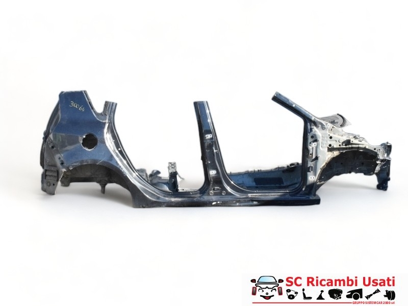 Fianco Fiancata Destra Renault Scenic - 30064 Fianco Fiancata Destra Renault Scenic - 30064