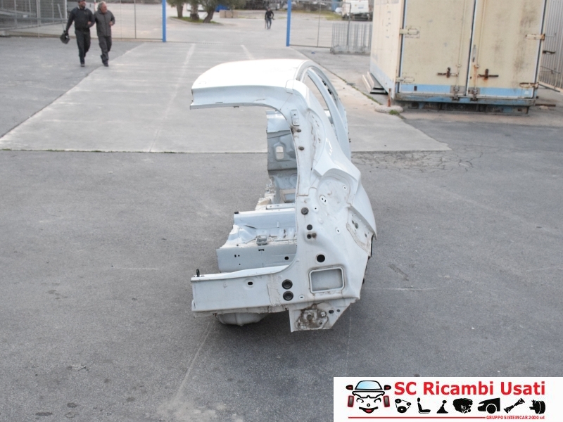 Fianco Fiancata Destra Renault Zoe - 30576 Fianco Fiancata Destra Renault Zoe - 30576