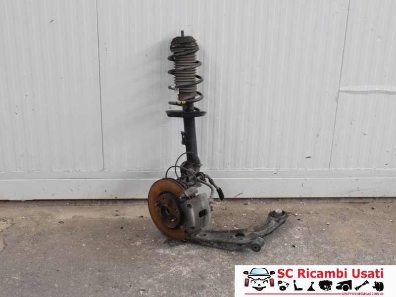 Mozzo Montante Anteriore Dx Fiat Panda 1.3 4x4 - 33054 Mozzo Montante Anteriore Dx Fiat Panda 1.3 4x4 - 33054