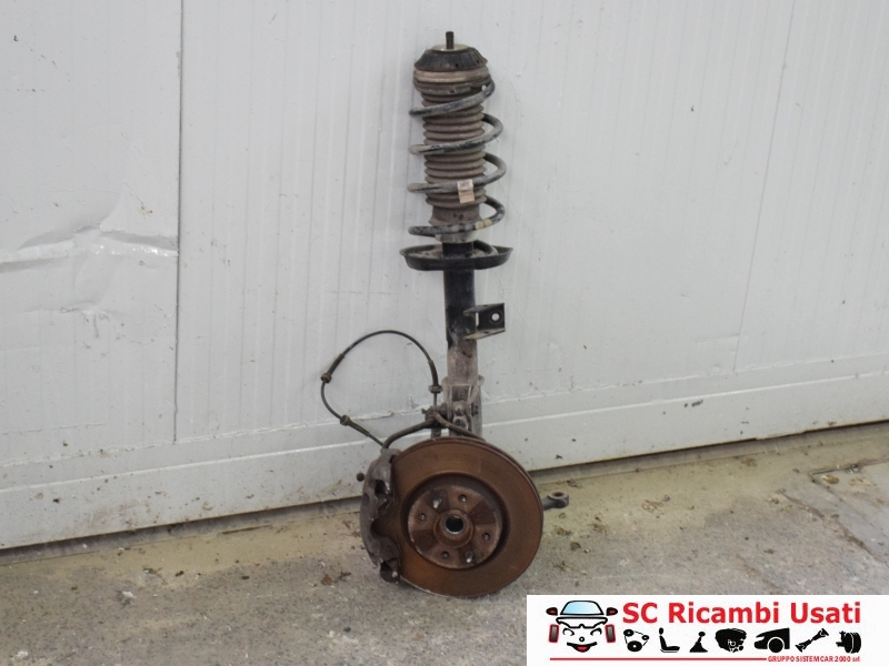 Mozzo Montante Anteriore Sinistro Fiat New Panda - 33207 Mozzo Montante Anteriore Sinistro Fiat New Panda - 33207