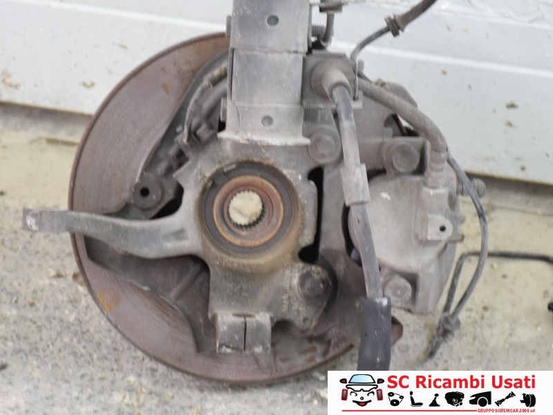 Mozzo Montante Anteriore Sinistro Fiat New Panda - 33207 Mozzo Montante Anteriore Sinistro Fiat New Panda - 33207