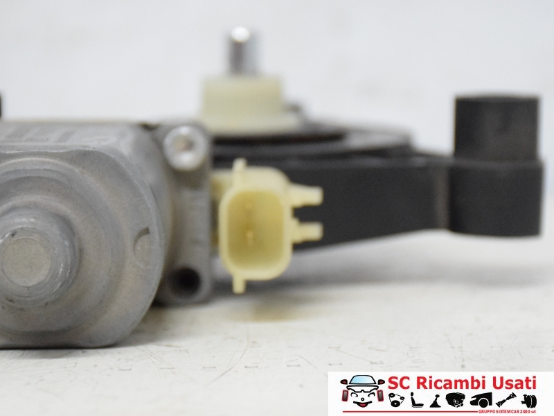 Alzavetro Posteriore Destro Jeep Compass 6000631193 0130822662 0130823 Alzavetro Posteriore Destro Jeep Compass 6000631193 0130822662 0130823