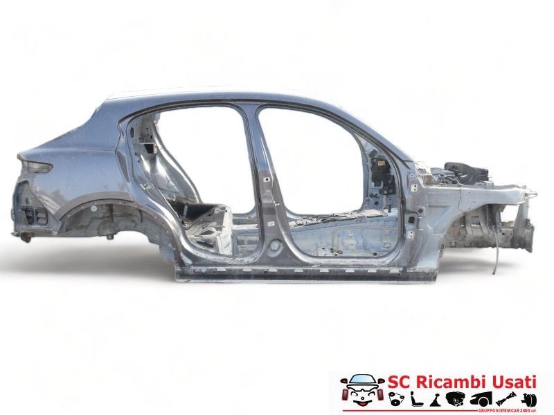 Lamierato Alfa Romeo Stelvio  - 33755