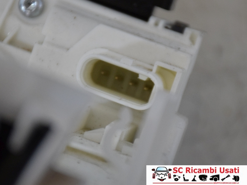 Serratura Posteriore Destra Jeep Renegade 52139906 52082561 52028384 Serratura Posteriore Destra Jeep Renegade 52139906 52082561 52028384