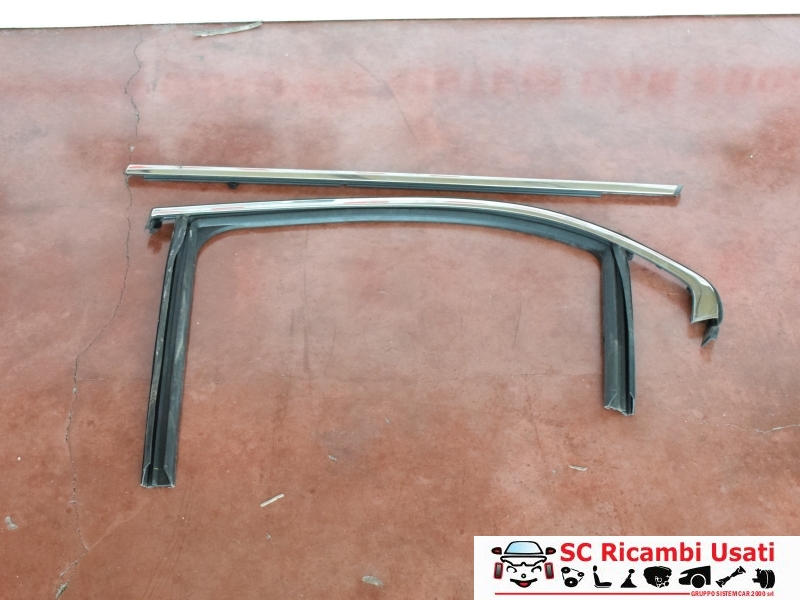 Guarnizione Porta Posteriore Sx Cromata Fiat 500x 51937059 - Q00302