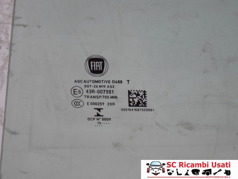 Vetro Scendente Posteriore Sinistro Fiat 500x 51941687 - Q00308 Vetro Scendente Posteriore Sinistro Fiat 500x 51941687 - Q00308
