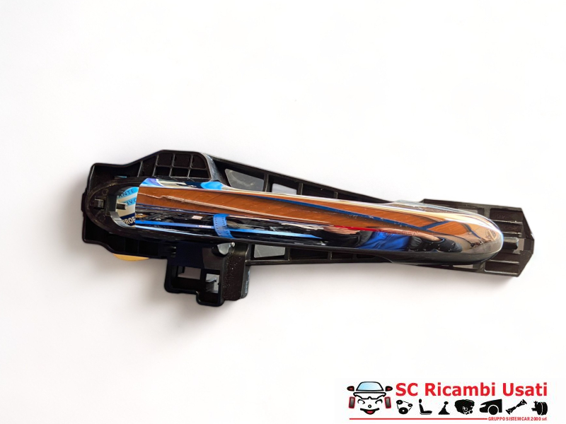 Maniglia Porta Anteriore Sx Cromata Fiat 500l 51884126 - Q00325 Maniglia Porta Anteriore Sx Cromata Fiat 500l 51884126 - Q00325