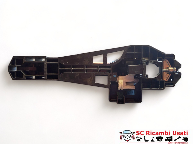 Maniglia Porta Anteriore Sx Cromata Fiat 500l 51884126 - Q00325 Maniglia Porta Anteriore Sx Cromata Fiat 500l 51884126 - Q00325