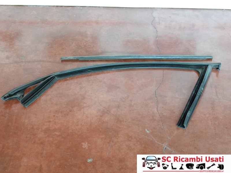 Guarnizione Porta Anteriore Sinistra Fiat Tipo 52209827