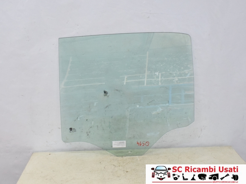 Vetro Scendente Posteriore Sinistro Fiat New Panda Vetro Scendente Posteriore Sinistro Fiat New Panda