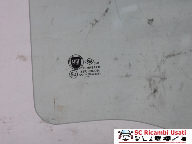 Vetro Scendente Posteriore Sinistro Fiat New Panda Vetro Scendente Posteriore Sinistro Fiat New Panda