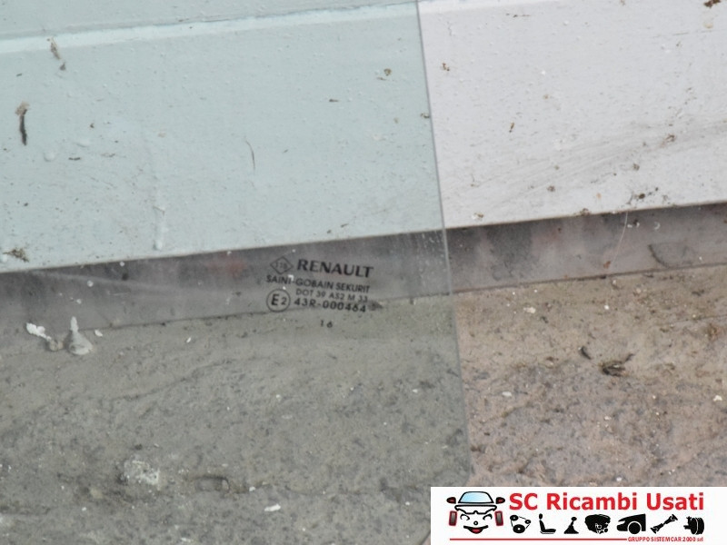 VETRO SCENDENTE POSTERIORE DESTRO RENAULT Clio Serie IV (12>19)