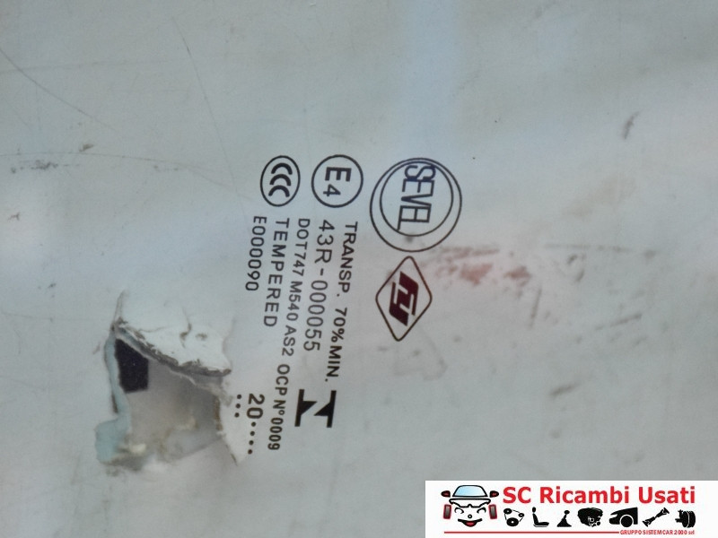 VETRO SCENDENTE ANTERIORE DESTRO FIAT Ducato 6° Serie 71751341 (17>21)