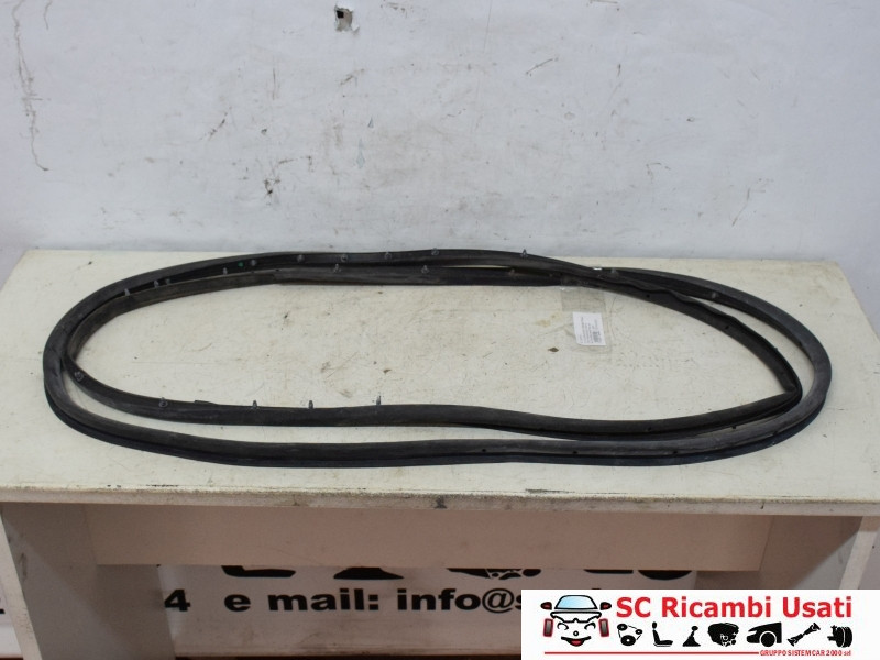 GUARNIZIONE PORTIERA ANTERIORE SINISTRA JEEP Renegade Serie (18>)