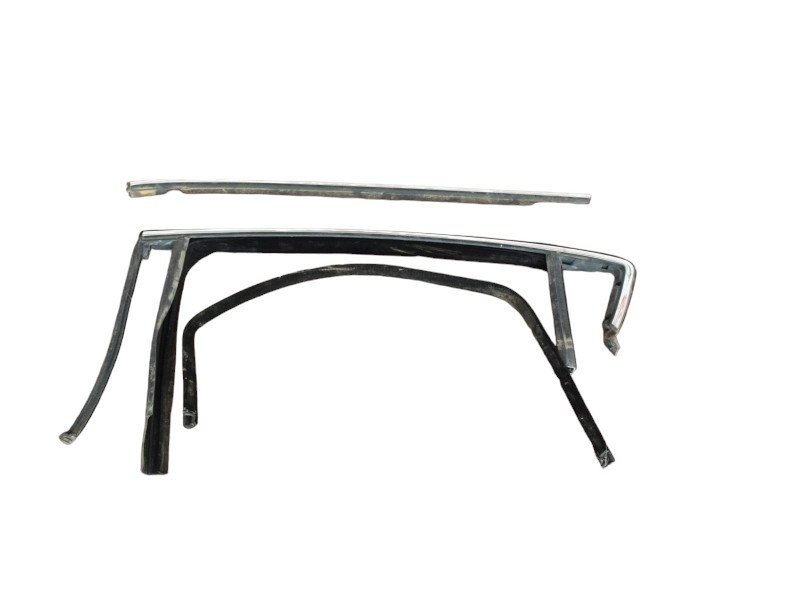 GUARNIZIONE PORTIERA POSTERIORE SINISTRA ALFA ROMEO Giulietta Serie (940_) 50511610 (13>)