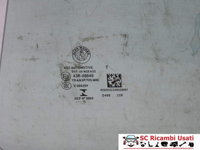 VETRO SCENDENTE POSTERIORE SINISTRO ALFA ROMEO Giulia Serie (952_) 50547125 (16>)