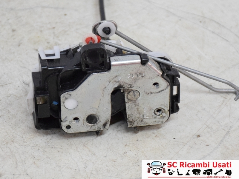 Serratura Porta Sinistra Fiat 500 52041739 - 30376 Serratura Porta Sinistra Fiat 500 52041739 - 30376