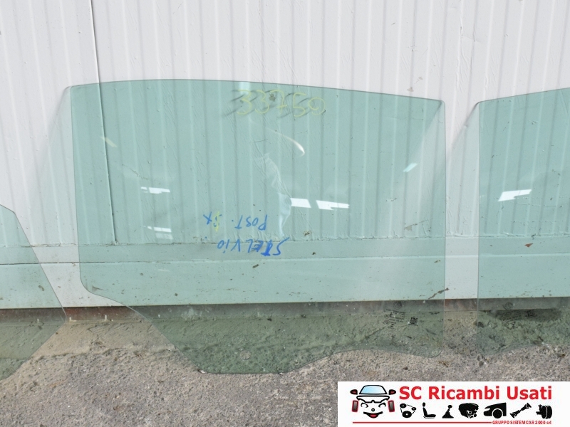 Vetro Scendente Posteriore Dx Alfa Romeo Stelvio  - 33750