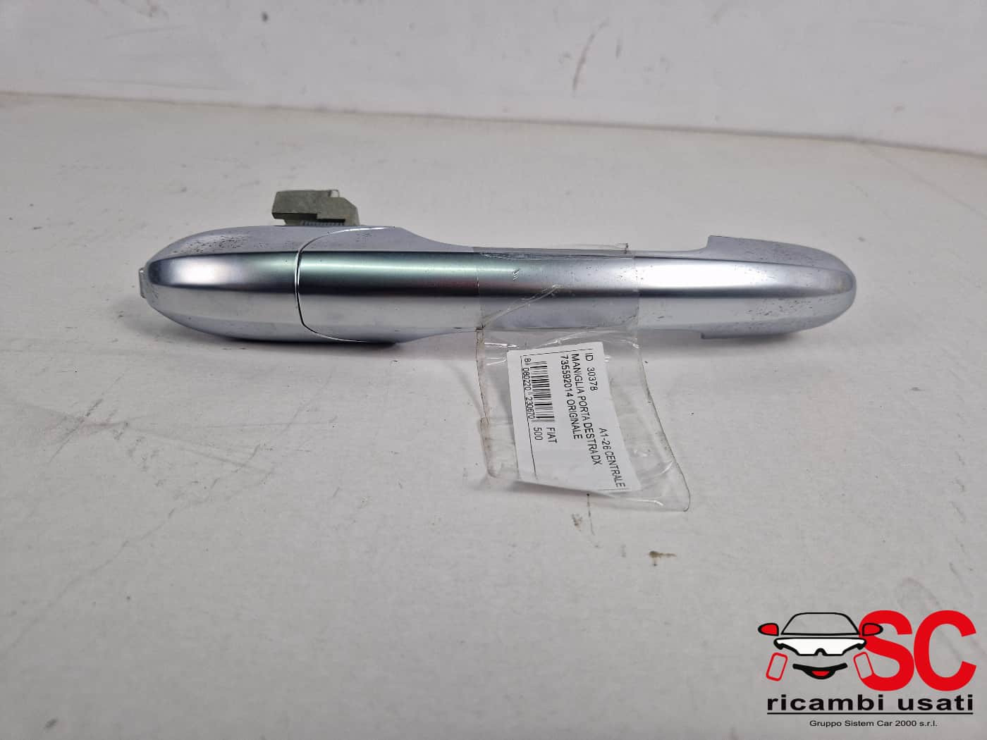MANIGLIA ESTERNA ANTERIORE DESTRA FIAT 500 Serie 735592014 (15>)