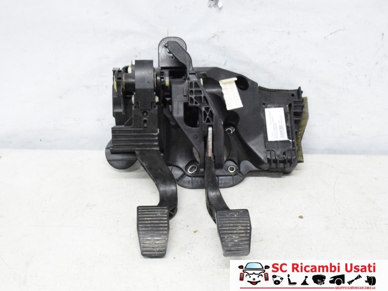 PEDALIERA FRENO + FRIZIONE JEEP Renegade Serie 520490260 (14>18)