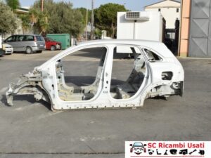 Fianco Fiancata Tagliata Opel Crossland X