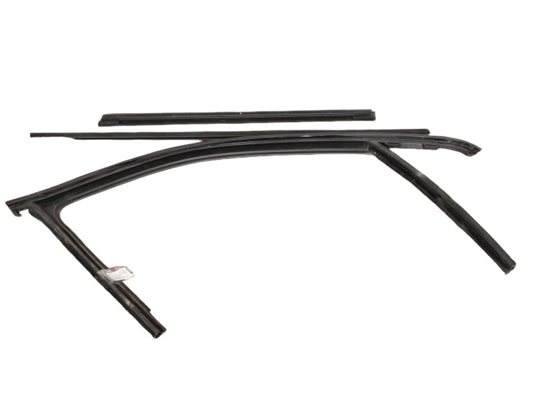 Guarnizione Nera Anteriore Destra Jeep Compass  - N00234