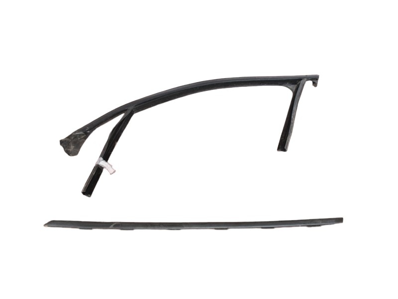 Guarnizione Anteriore Sinistra Alfa Romeo Giulia 50536266 Guarnizione Anteriore Sinistra Alfa Romeo Giulia 50536266