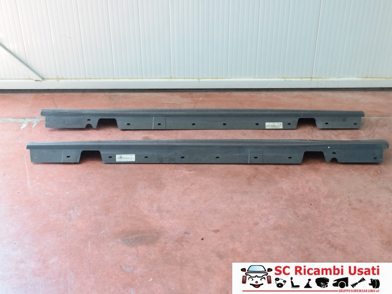 COPPIA SOTTOPORTA DESTRA E SINISTRA BMW Serie 3 E90 Berlina 51777062297 (05>08)