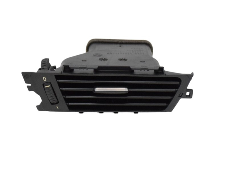 BOCCHETTA ARIA CRUSCOTTO DX BMW Serie 3 E90 Berlina 64226922634 (05>08)