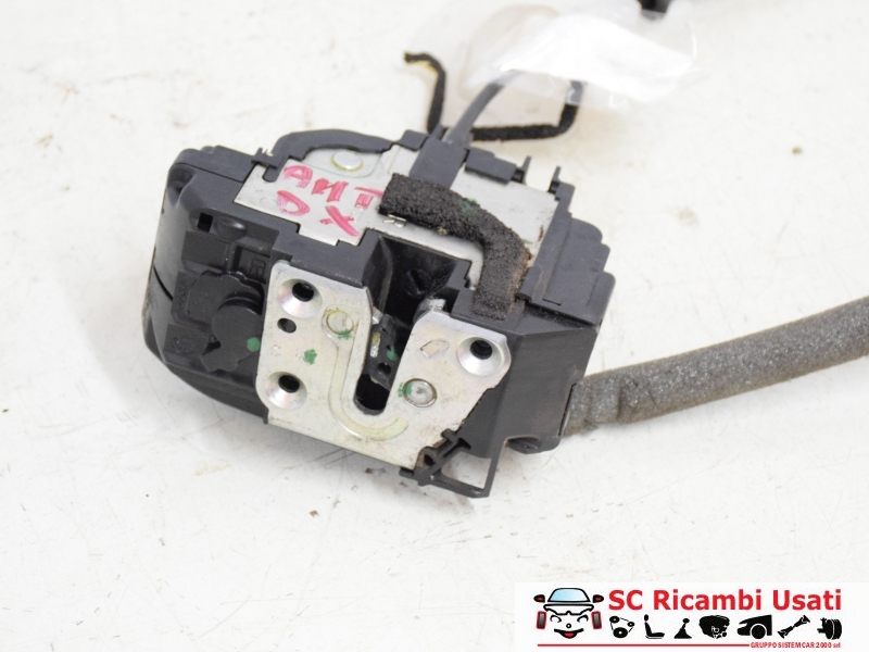 Serratura Anteriore Destra Nissan Qashqai J10 80500EY10D - 24781