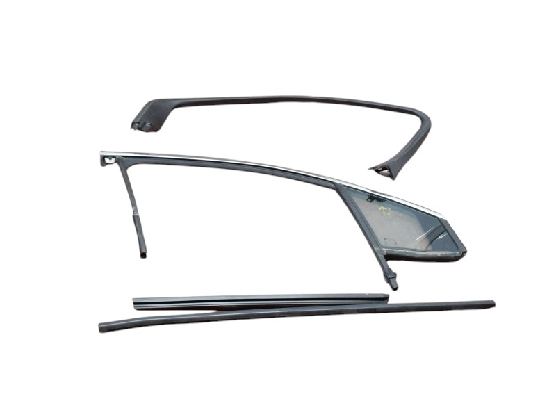 Guarnizione Porta Anteriore Dx Opel Crossland X 39125417 - 34321