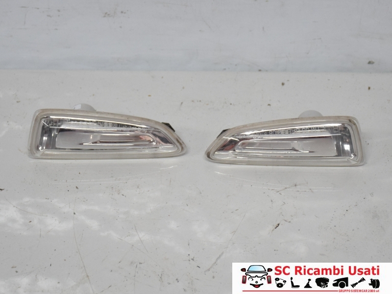 Frecce Anteriori Opel Crossland X 13491089 13491088 - 34354 Frecce Anteriori Opel Crossland X 13491089 13491088 - 34354