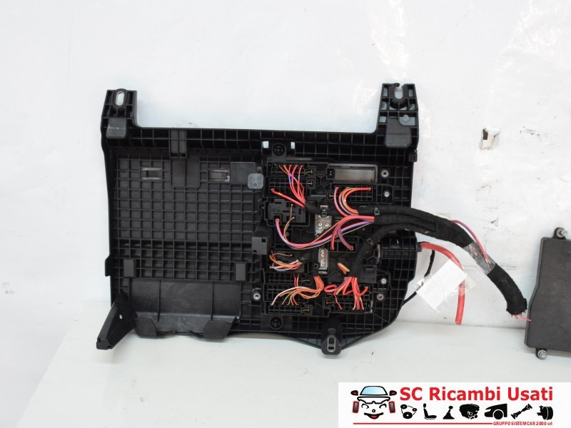 A1779061302 A1779061302 CENTRALINA PORTA FUSIBILI MERCEDES GLA Serie (H247) diesel